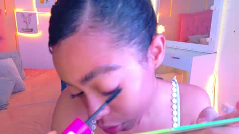 Snapshot of peneelopeecute chatting on 05-13-26, 01:30 peneelopeecute online show from 05-13-26, 01:30