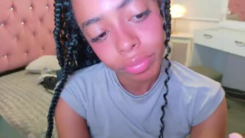 Snapshot of peneelopeecute chatting on 06-28-26, 10:10 peneelopeecute online show from 06-28-26, 10:10