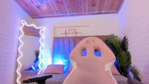 penelope online show from 02-23-25, 10:06