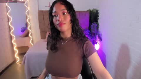 penelope online show from 10-01-25, 03:34