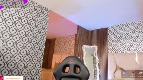 penelope online show from 02-09-26, 03:32