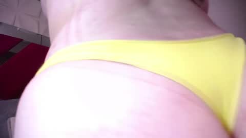 Penelope online show from 04-17-26, 02:14