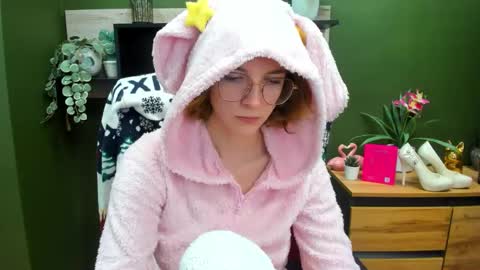 Penny online show from 10-30-25, 07:21