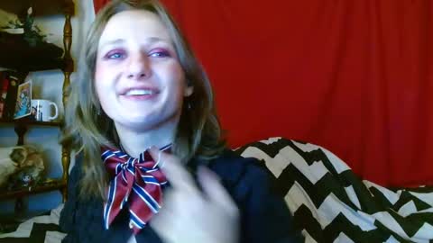 Snapshot of penny_understyx chatting on 01-02-25, 07:44 Loki online show from 01-02-25, 07:44