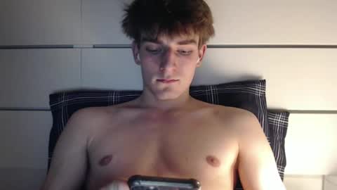 Snapshot of pepito1083 chatting on 01-01-25, 09:20 cutebelgianboy online show from 01-01-25, 09:20