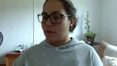 Snapshot of pepitt45 chatting on 05-01-26, 05:28 Megan online show from 05-01-26, 05:28