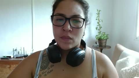 Snapshot of pepitt45 chatting on 05-25-26, 02:12 Megan online show from 05-25-26, 02:12