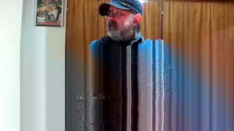 Peppe online show from 12-22-24, 01:11