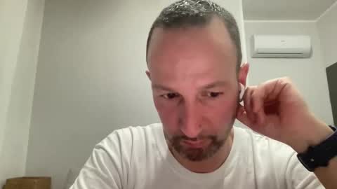 Snapshot of peppinslosqualo chatting on 04-27-26, 09:35 peppinslosqualo online show from 04-27-26, 09:35