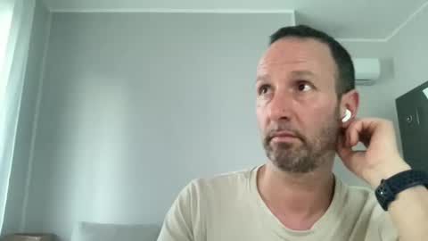 Snapshot of peppinslosqualo chatting on 05-26-26, 06:37 peppinslosqualo online show from 05-26-26, 06:37