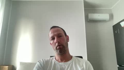 Snapshot of peppinslosqualo chatting on 05-27-26, 04:42 peppinslosqualo online show from 05-27-26, 04:42