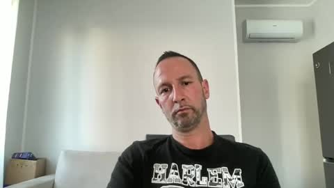 Snapshot of peppinslosqualo chatting on 06-12-26, 05:45 peppinslosqualo online show from 06-12-26, 05:45