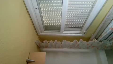 perales_12345 online show from 10-04-25, 05:11