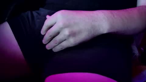 Snapshot of percmaster chatting on 12-16-25, 04:12 tony online show from 12-16-25, 04:12