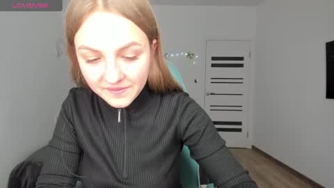 Snapshot of perditapravdina chatting on 12-11-24, 05:59 PerditaPravdina online show from 12-11-24, 05:59