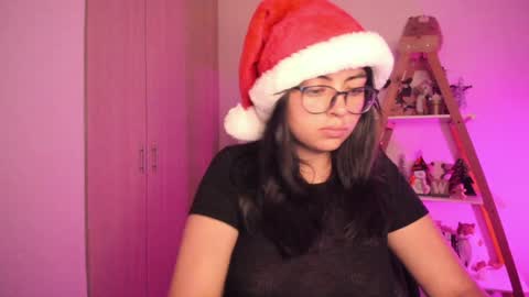 Sarah Ana Banana online show from 12-16-24, 02:15