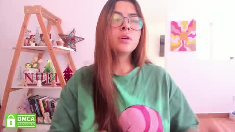 Sarah Ana Banana online show from 12-03-25, 07:34