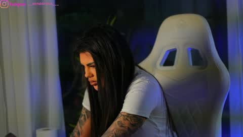 Dee online show from 12-06-24, 08:37