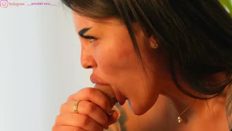 Dee online show from 02-26-25, 01:19