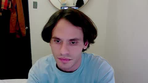 Snapshot of peri4aiir chatting on 12-13-25, 11:43 Perii online show from 12-13-25, 11:43