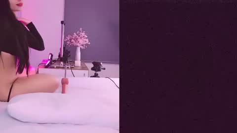 Snapshot of perla_cm chatting on 07-10-26, 10:51 perla_cm online show from 07-10-26, 10:51