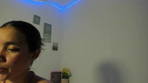 Snapshot of perla_mistc chatting on 12-03-25, 10:52 Perla mistc online show from 12-03-25, 10:52