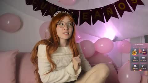 Perla Jones online show from 03-04-25, 03:33