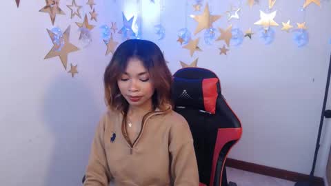 Perla online show from 10-10-25, 09:25