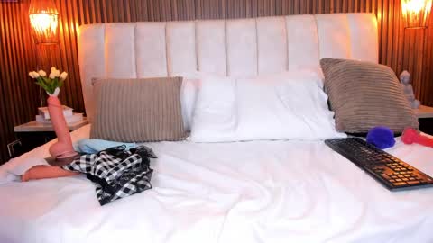 PerlaPreciosa online show from 04-09-26, 06:19