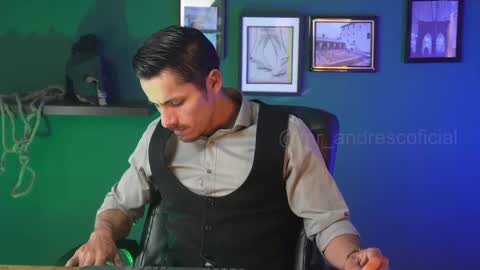 andres    online show from 11-06-25, 05:25