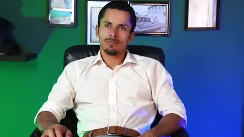 andres    online show from 12-15-25, 07:51