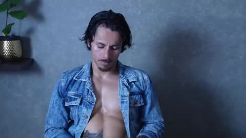Snapshot of perseoo_88 chatting on 05-29-26, 07:45 andres online show from 05-29-26, 07:45
