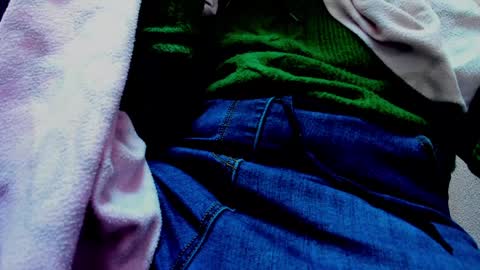 horror flying on the wings of the night.... online show from 12-27-24, 03:04