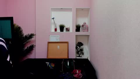 horror flying on the wings of the night.... online show from 01-26-25, 08:46