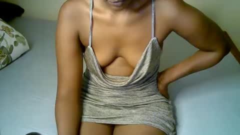 Snapshot of peru_queen chatting on 05-07-26, 07:47 peru_queen online show from 05-07-26, 07:47