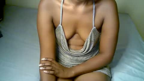 Snapshot of peru_queen chatting on 05-12-26, 07:00 peru_queen online show from 05-12-26, 07:00