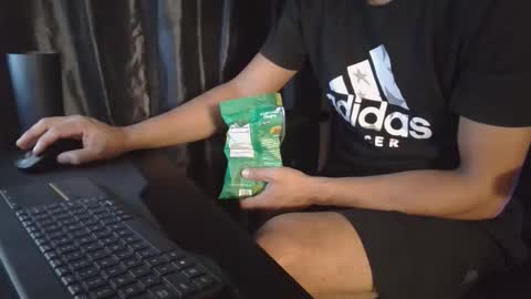 Lalo   x peruvianevil  ig peruvianevil  online show from 01-07-26, 06:05