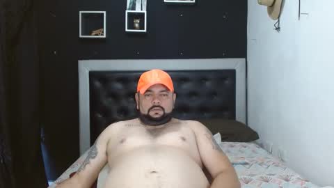 Snapshot of perverseveteranmanxxx chatting on 02-13-25, 06:59 Carlos online show from 02-13-25, 06:59