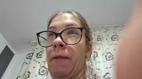 Lisa -  online show from 01-20-25, 02:46