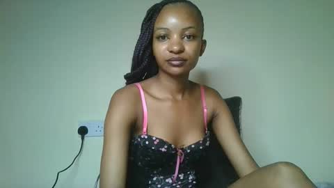 Snapshot of petal_palette chatting on 05-04-26, 01:34 Lolly online show from 05-04-26, 01:34