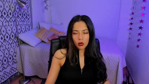 Rose online show from 01-09-25, 11:34