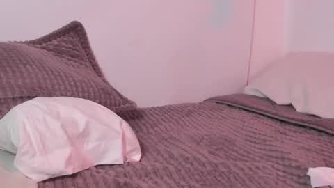 Rose online show from 03-05-25, 09:15