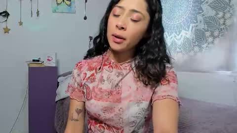 Rose online show from 09-24-25, 07:06