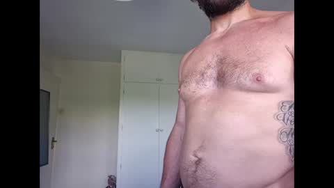 Snapshot of pete_le_meat chatting on 05-31-26, 05:09 pete_le_meat online show from 05-31-26, 05:09