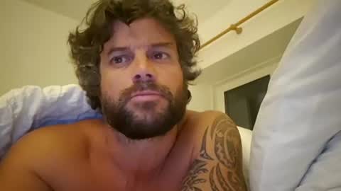 Snapshot of pete_le_meat chatting on 06-19-26, 12:37 pete_le_meat online show from 06-19-26, 12:37