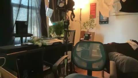 Snapshot of petehaze484617 chatting on 09-14-25, 08:52 Pete Haze online show from 09-14-25, 08:52