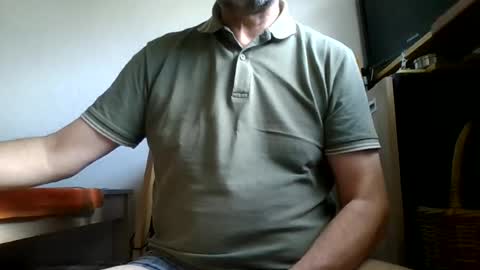 Snapshot of peter50only4you chatting on 07-09-26, 06:28 peter50only4you online show from 07-09-26, 06:28