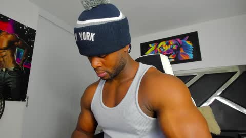 Snapshot of peter_coleman chatting on 12-07-24, 02:31 PeterColeman online show from 12-07-24, 02:31