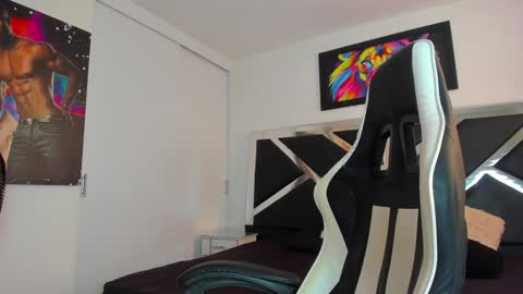 Snapshot of peter_coleman chatting on 12-07-24, 09:11 PeterColeman online show from 12-07-24, 09:11