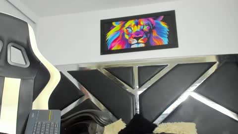 Snapshot of peter_coleman chatting on 01-23-25, 01:19 PeterColeman online show from 01-23-25, 01:19